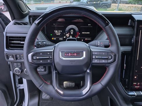 New 2026 GMC Yukon AT4 Ultimate AWD/4WD image 23
