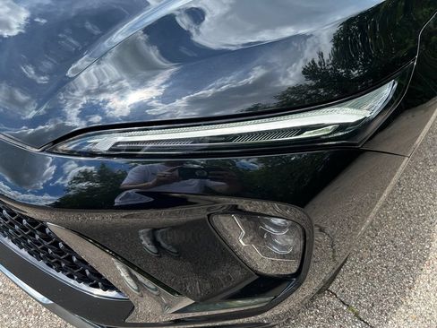 Certified 2025 Buick Envision Sport Touring AWD/4WD image 10