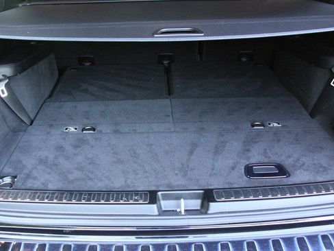 Used 2018 Mercedes-Benz GLS 550 4MATIC w/ Driver Assistance Package image 41