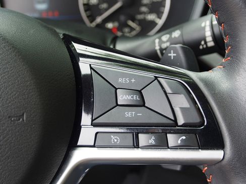 Used 2023 Nissan Altima 2.5 SR w/ SR Premium Package FWD image 24