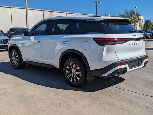 Used 2025 INFINITI QX60 Pure image 8