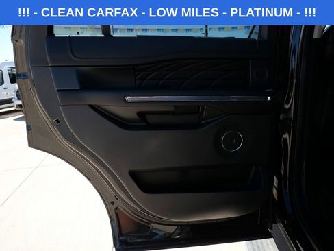 Used 2019 Ford Expedition Platinum image 9