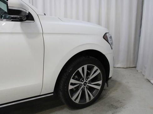 Used 2020 Ford Expedition Limited w/ Equipment Group 302A AWD/4WD image 28