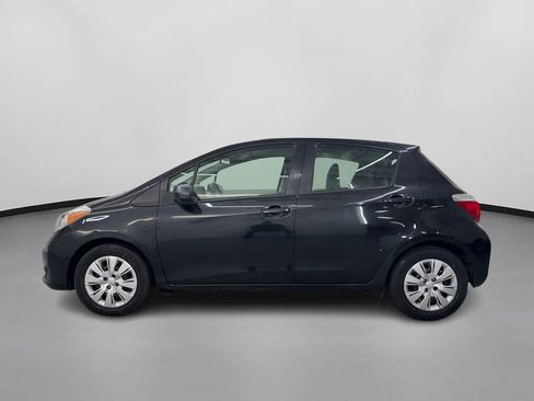 Used 2012 Toyota Yaris SE image 5
