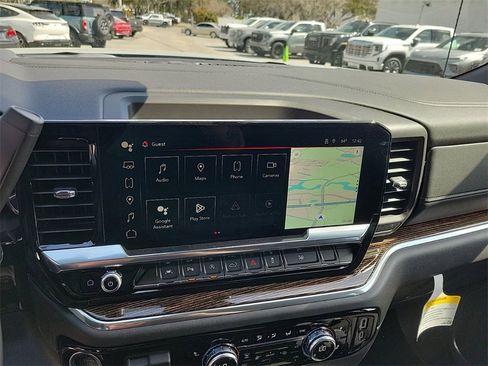 New 2025 GMC Sierra 1500 SLE w/ X31 Off-Road Package image 20