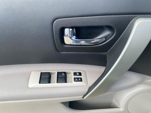 Used 2015 Nissan Rogue S w/ Convenience Package FWD image 17