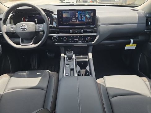 New 2026 Nissan Pathfinder SL FWD image 13