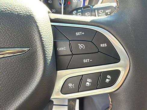 New 2026 Chrysler Pacifica Pinnacle image 24