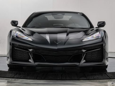 Used 2024 Chevrolet Corvette Z06 RWD image 39
