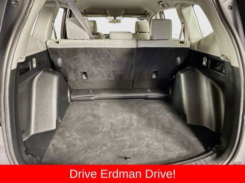 Used 2017 Honda CR-V LX image 32