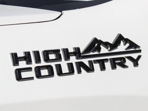 Used 2024 Chevrolet Silverado 1500 High Country image 50