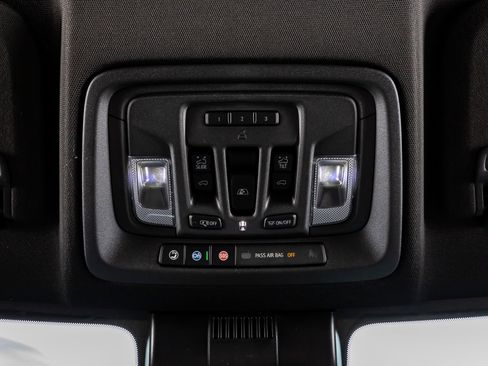 Used 2024 GMC Sierra 2500 AT4 w/ AT4 Premium Plus Package image 27