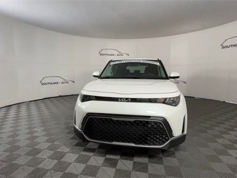 New 2025 Kia Soul S image 3
