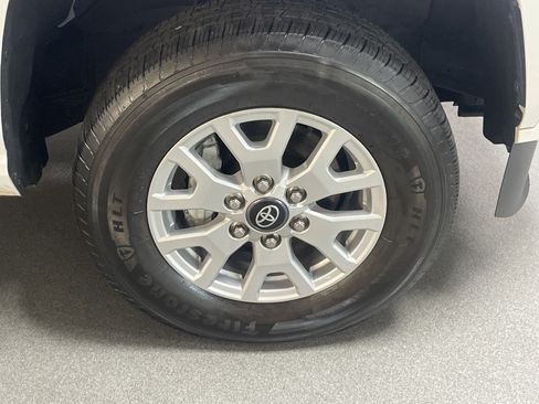 Certified 2024 Toyota Tacoma SR5 image 13