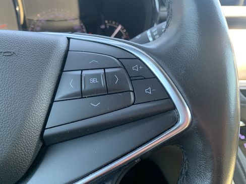 Used 2019 Cadillac XT5 Premium Luxury image 19