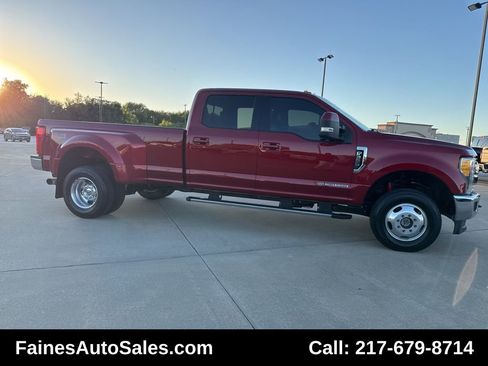 Used 2017 Ford F350 Lariat w/ FX4 Off-Road Package image 29