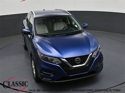 Used 2020 Nissan Rogue Sport SV w/ Technology Package image 1