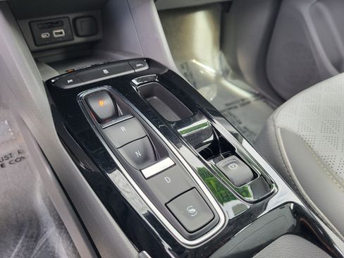 Certified 2023 Chevrolet Bolt EUV Premier image 11