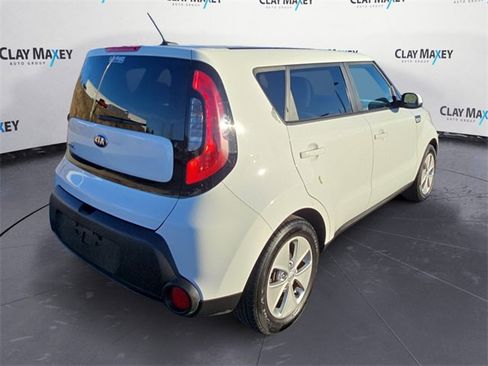 Used 2016 Kia Soul image 5