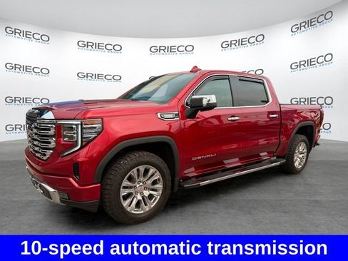 Used 2024 GMC Sierra 1500 Denali w/ Technology Package AWD/4WD image 3