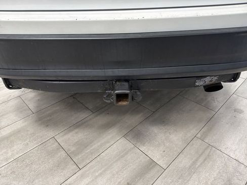 Used 2015 Toyota Highlander Plus image 32