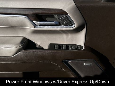 Used 2023 GMC Sierra 1500 SLT image 26