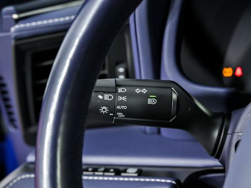 Used 2018 Lexus LC 500 Coupe image 31