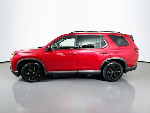 New 2026 Honda Pilot Black Edition image 4