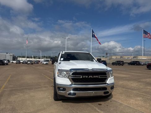 Used 2020 RAM 1500 Big Horn RWD image 4