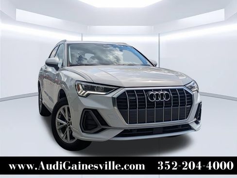 Used 2023 Audi Q3 2.0T Premium Plus w/ Premium Plus Package AWD/4WD image 1
