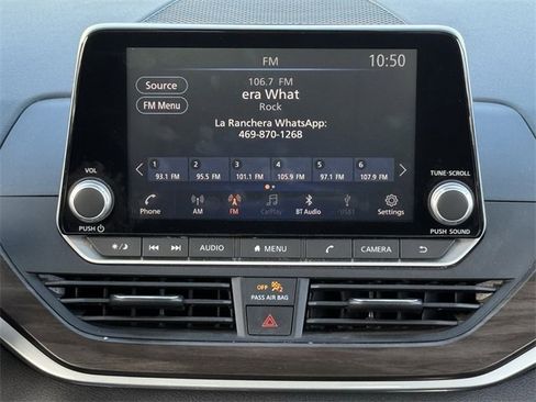 Used 2023 Nissan Altima 2.5 SV image 16