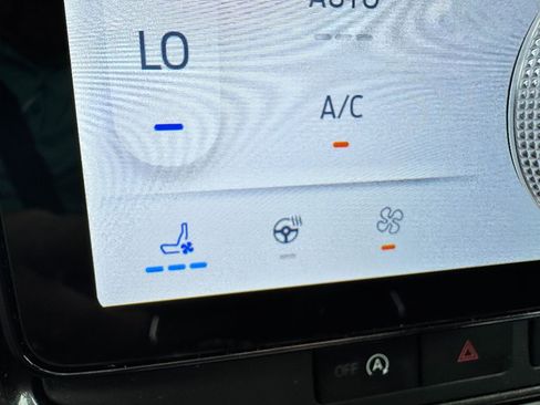 Used 2024 Ford Expedition Timberline image 39