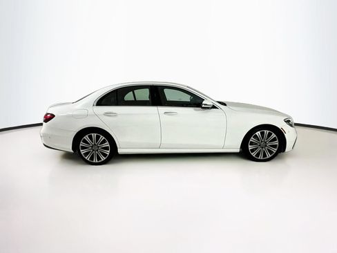 Used 2023 Mercedes-Benz E 350 Sedan image 9