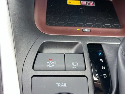 Used 2024 Toyota RAV4 Limited w/ Advanced Technology Package AWD/4WD image 23