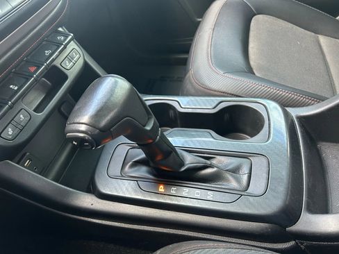 Used 2016 GMC Canyon SLE w/ All Terrain Adventure Package image 11