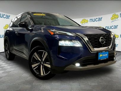 Used 2021 Nissan Rogue SL w/ Premium Package