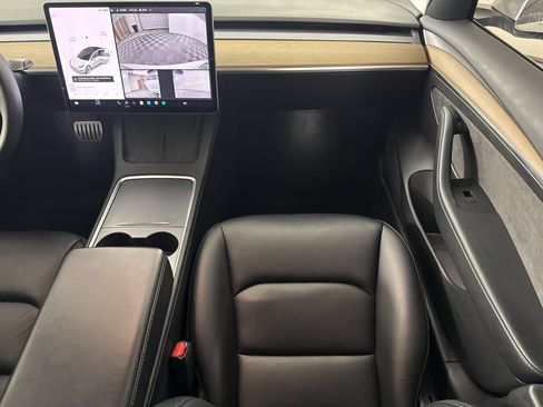 Used 2021 Tesla Model 3 Performance AWD/4WD image 25