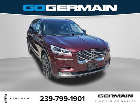 Certified 2022 Lincoln Aviator Reserve AWD/4WD image 5