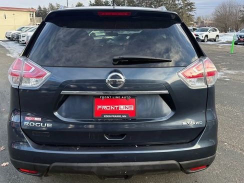 Used 2015 Nissan Rogue SV w/ SV Premium Package image 8