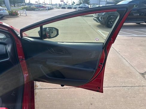 Used 2026 Toyota Prius LE FWD image 20