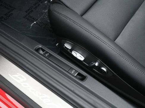 Certified 2025 Porsche 718 Boxster S RWD image 8
