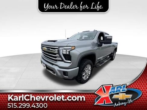 Used 2026 Chevrolet Silverado 3500 High Country w/ High Country Premium Package AWD/4WD image 1