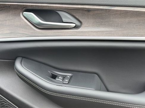 New 2026 Jeep Grand Cherokee Laredo image 38