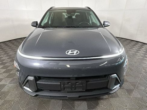 Used 2024 Hyundai Kona SEL FWD image 8