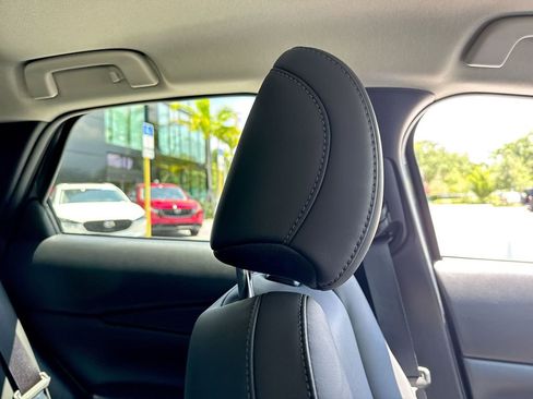 Used 2025 MAZDA CX-30 AWD 2.5 S w/ Preferred Package image 20