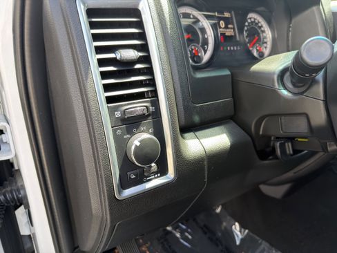 Used 2024 RAM 1500 Warlock AWD/4WD image 24