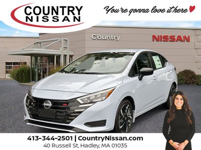 New 2025 Nissan Versa SR w/ Trunk Package