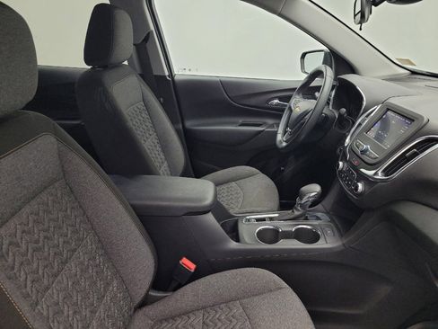 Used 2024 Chevrolet Equinox LT w/ LPO, Floor Liner Package image 21