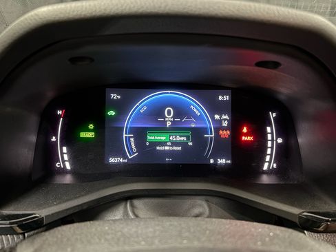 Used 2025 Toyota Camry SE FWD image 18