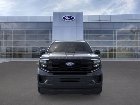 New 2026 Ford Expedition Active image 4